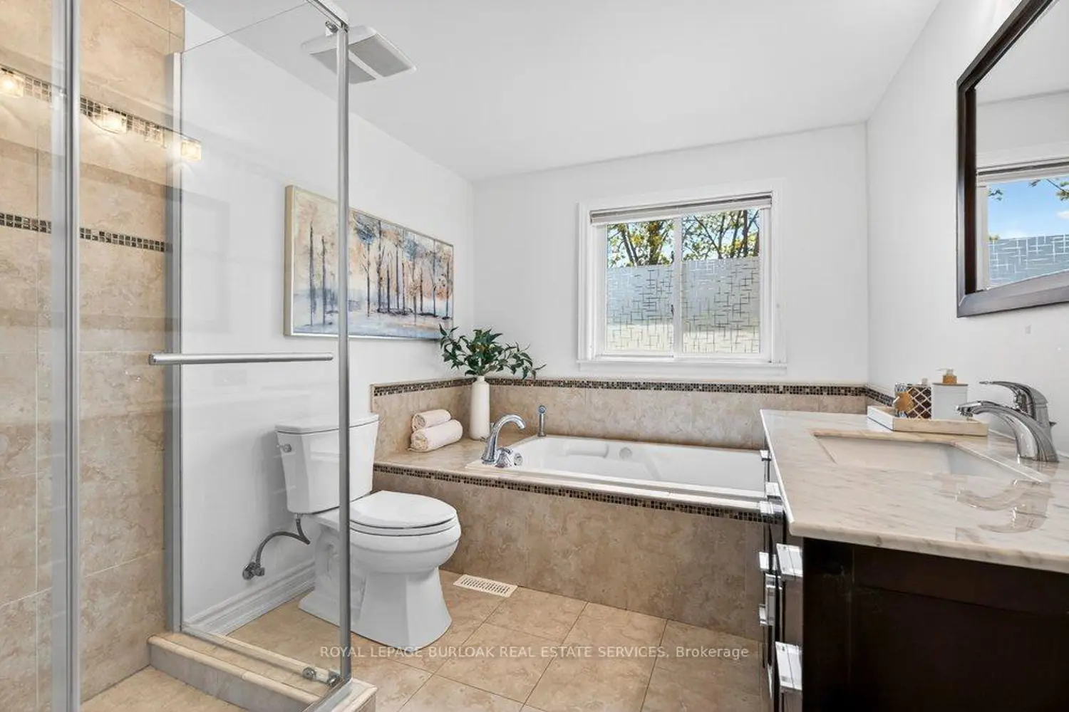 Additional image 13 of 1351 Ontario Street 14