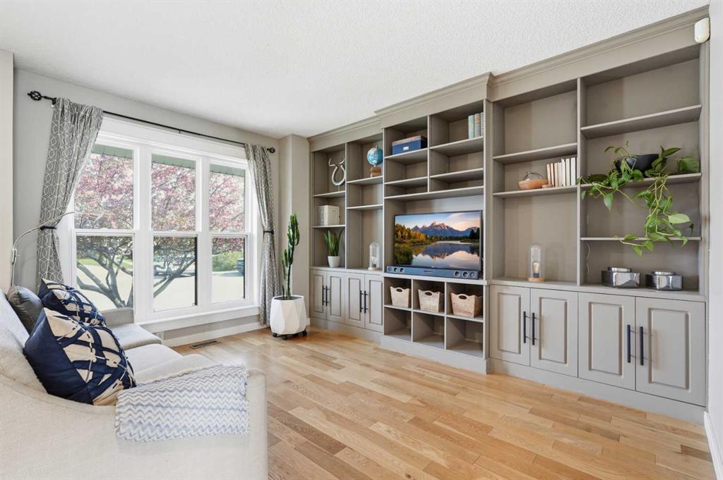 Additional image 2 of 22 Covewood Place NE, Calgary, AB, T3K 4V8