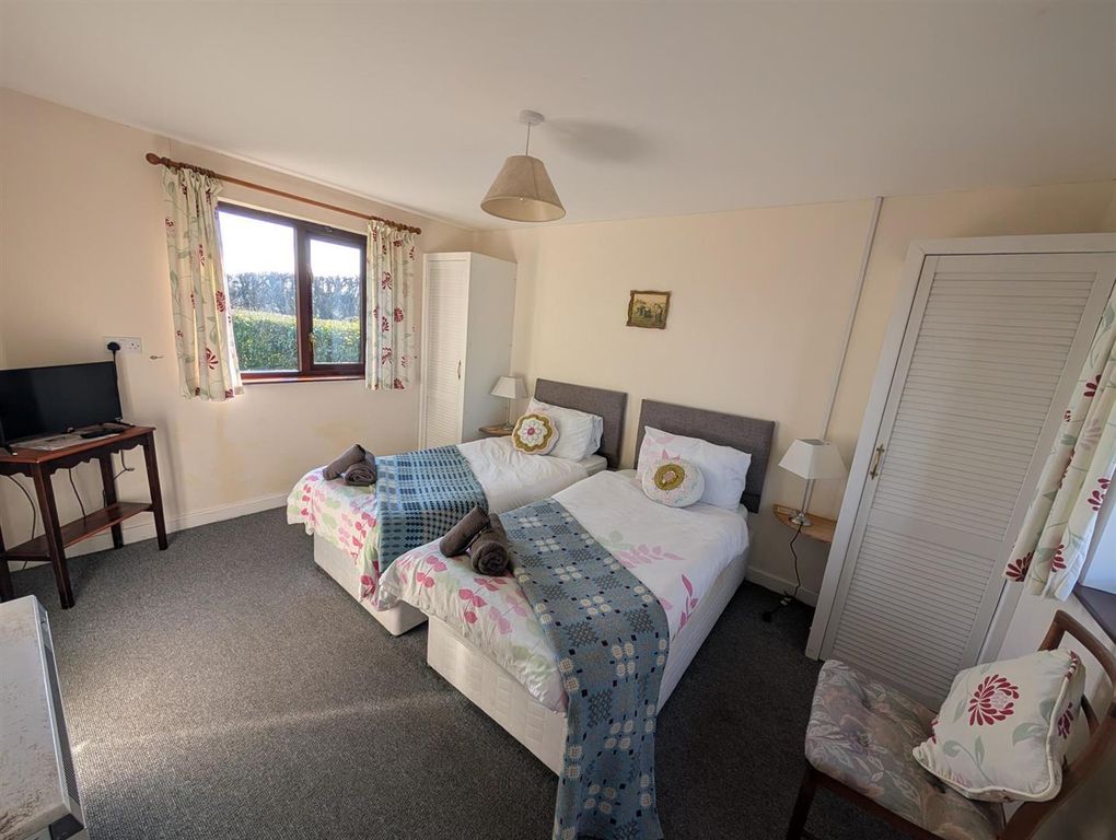 Additional image 5 of 2 bed cottage to rentCreampots, Little Haven, Haverfordwest SA62