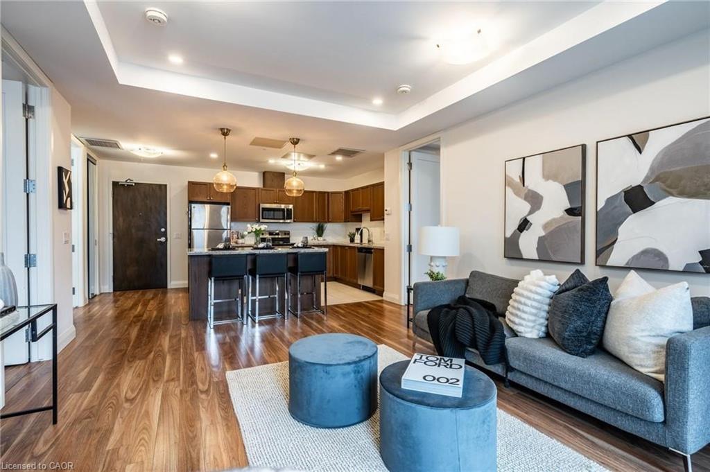 820-118 King Street E, Hamilton, ON, L8N 0A9