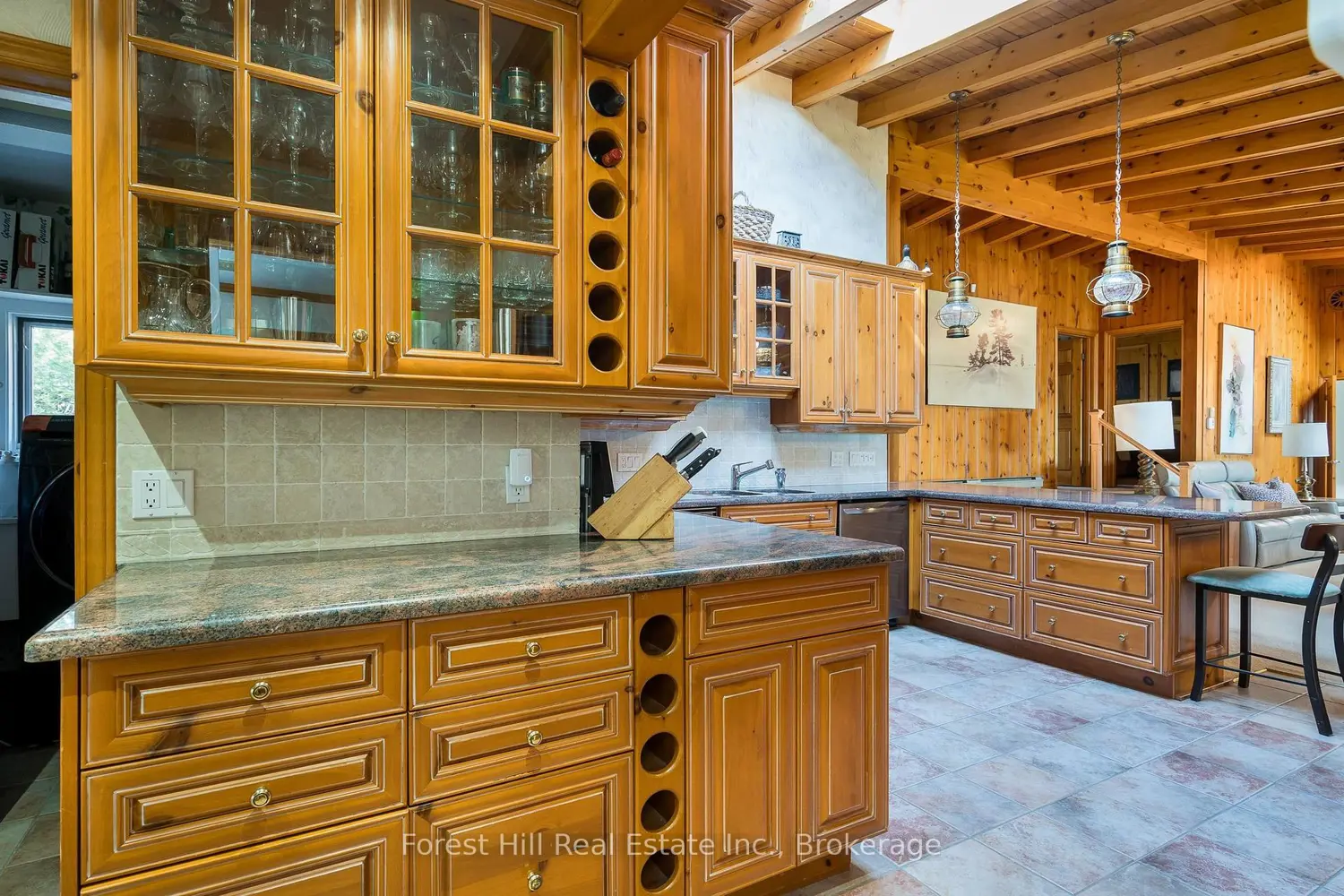 1628 Tiny Beaches Road photo 4