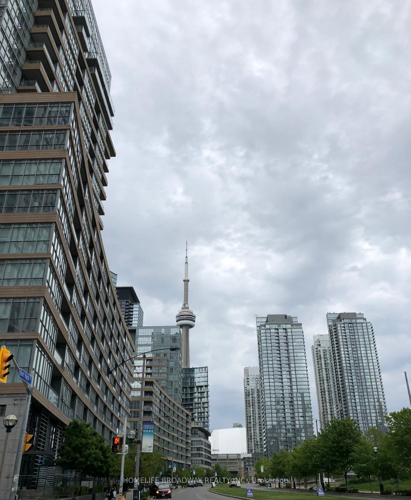 1801-21 Iceboat Terrace, Toronto, ON, M5V 4A9