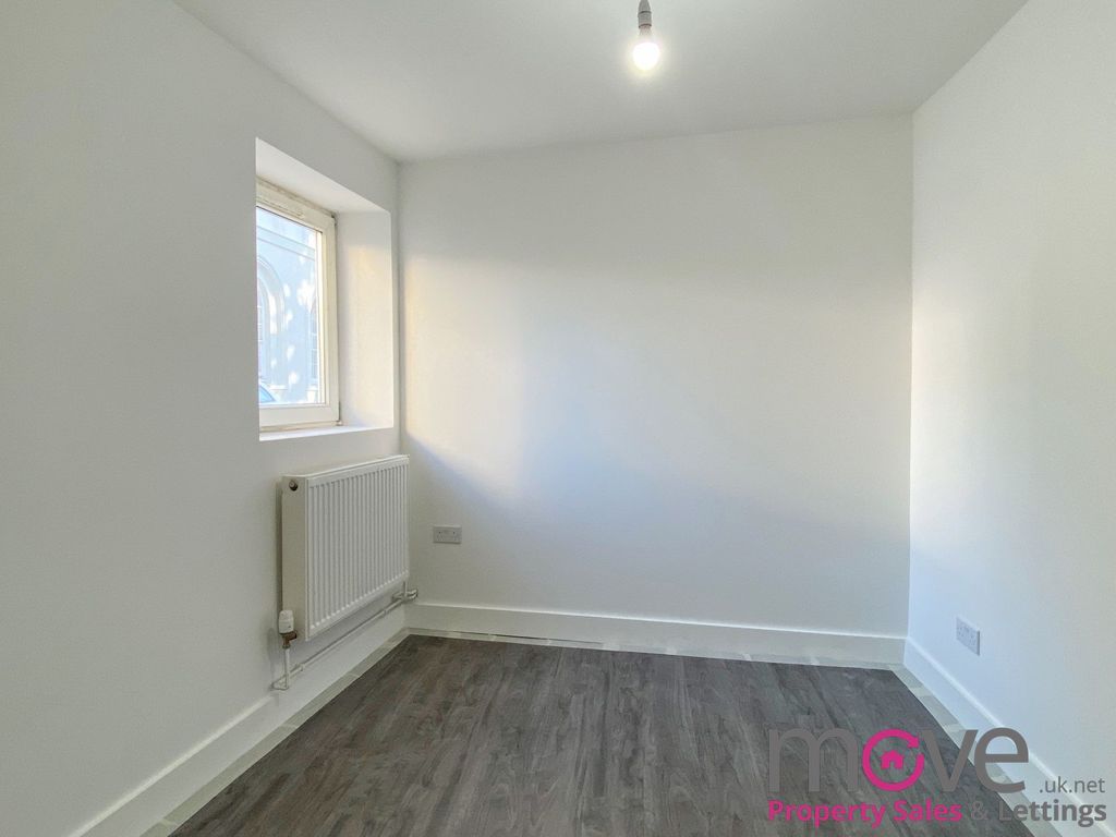 Additional image 4 of 2 bed flat to rentKing Street, Cheltenham GL50