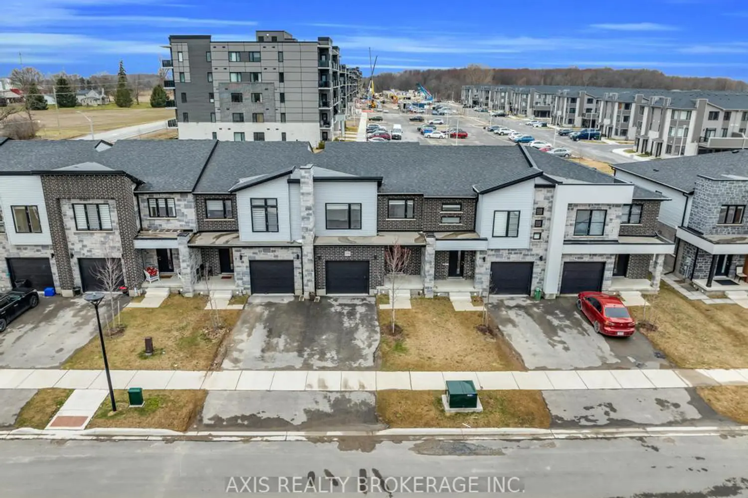 Additional image 2 of 2978 Turner Crescent