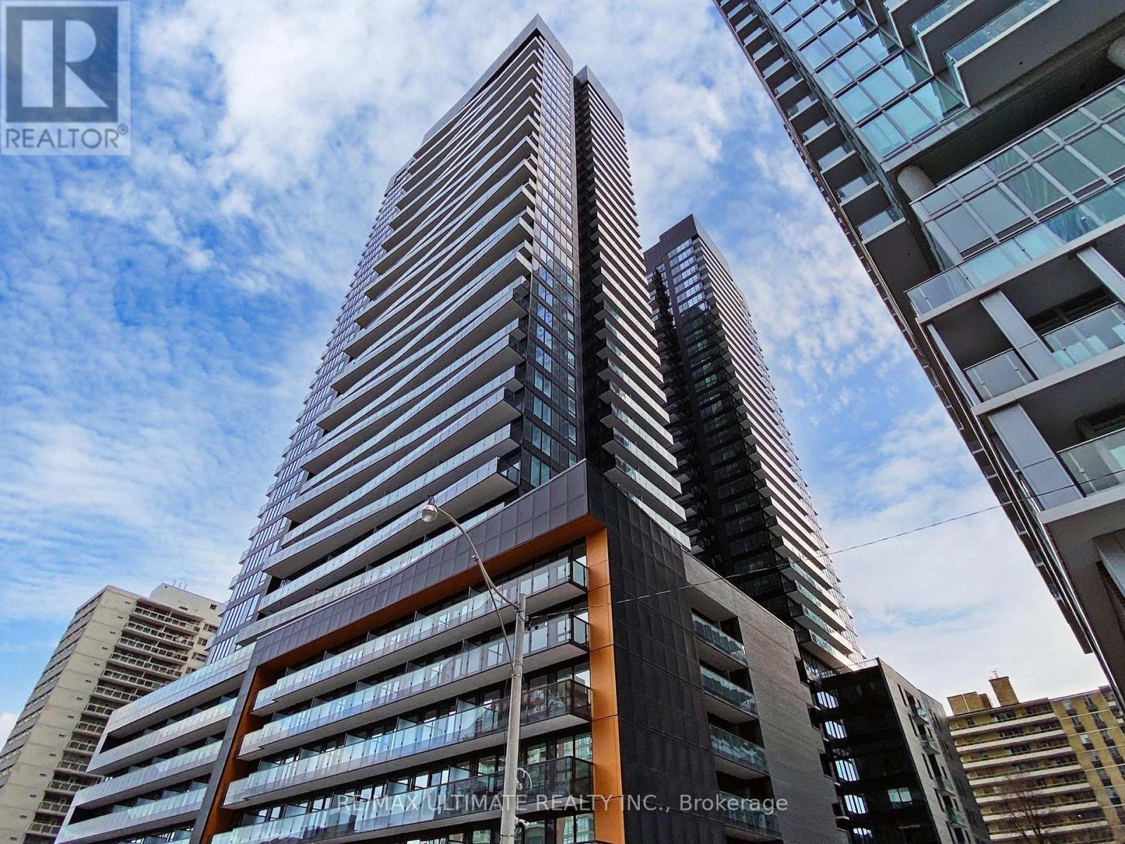 117 Broadway Avenue, Toronto, ON, M4P1V3