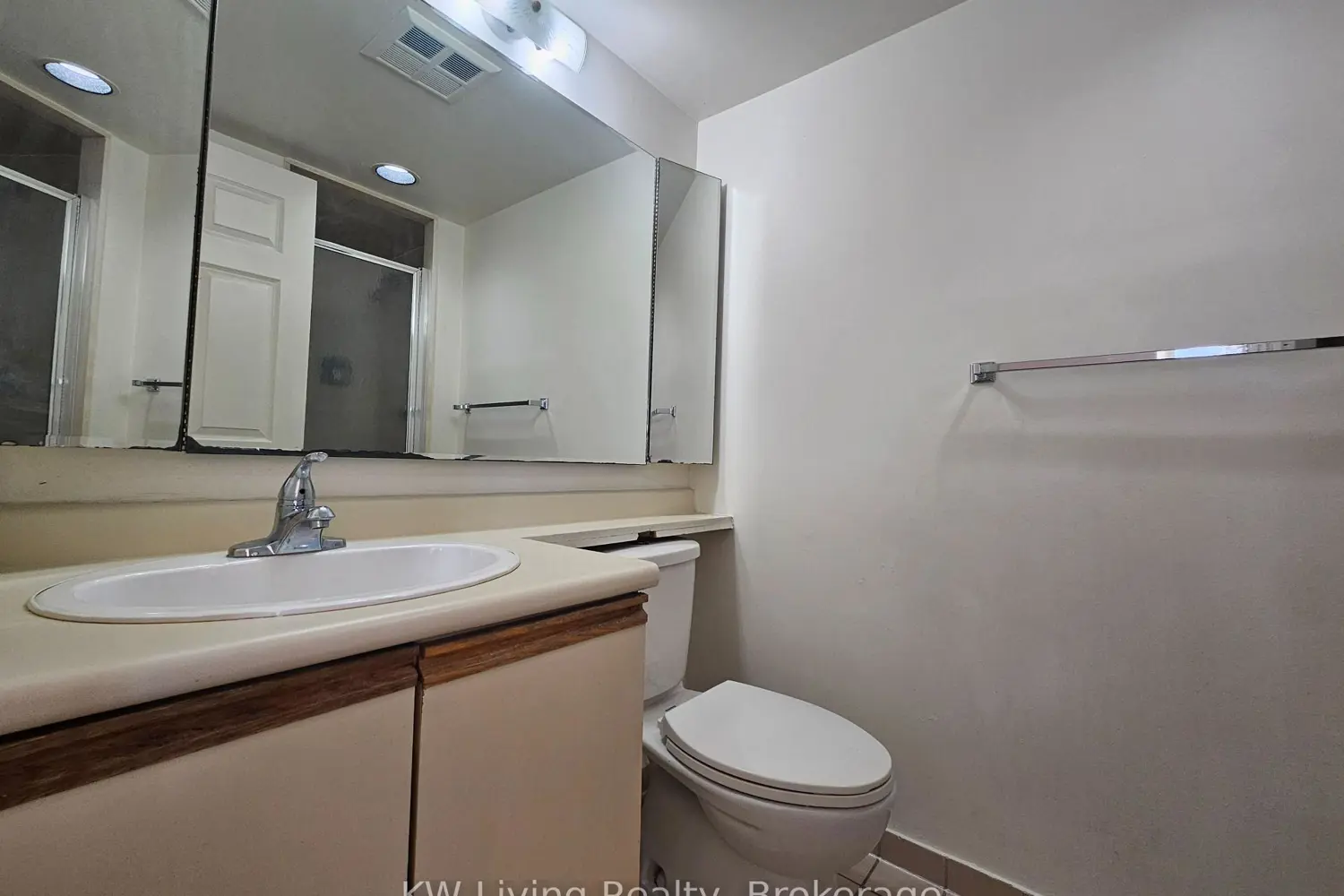 Additional image 16 of 285 Enfield Place 1503