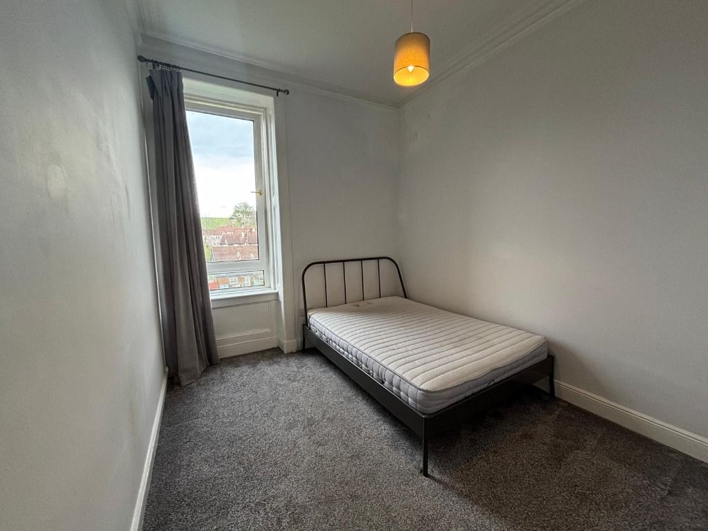 Additional image 6 of 3 bed flat to rent(Copy Of) Barterholm Road, Paisley, Renfrewshire PA2