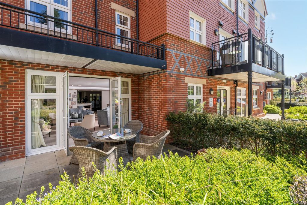 Additional image 9 of 1 bed property to rentRutherford House Marple Lane, Buckinghamshire SL9