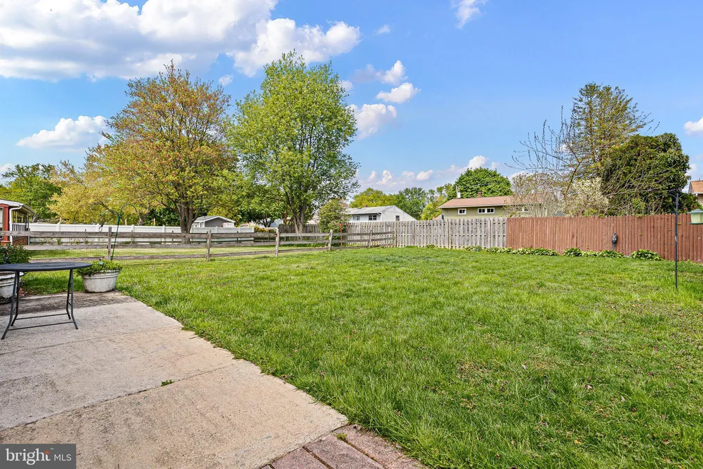 Additional image 5 of 12 Granville Lane, Newark, DE 19713
