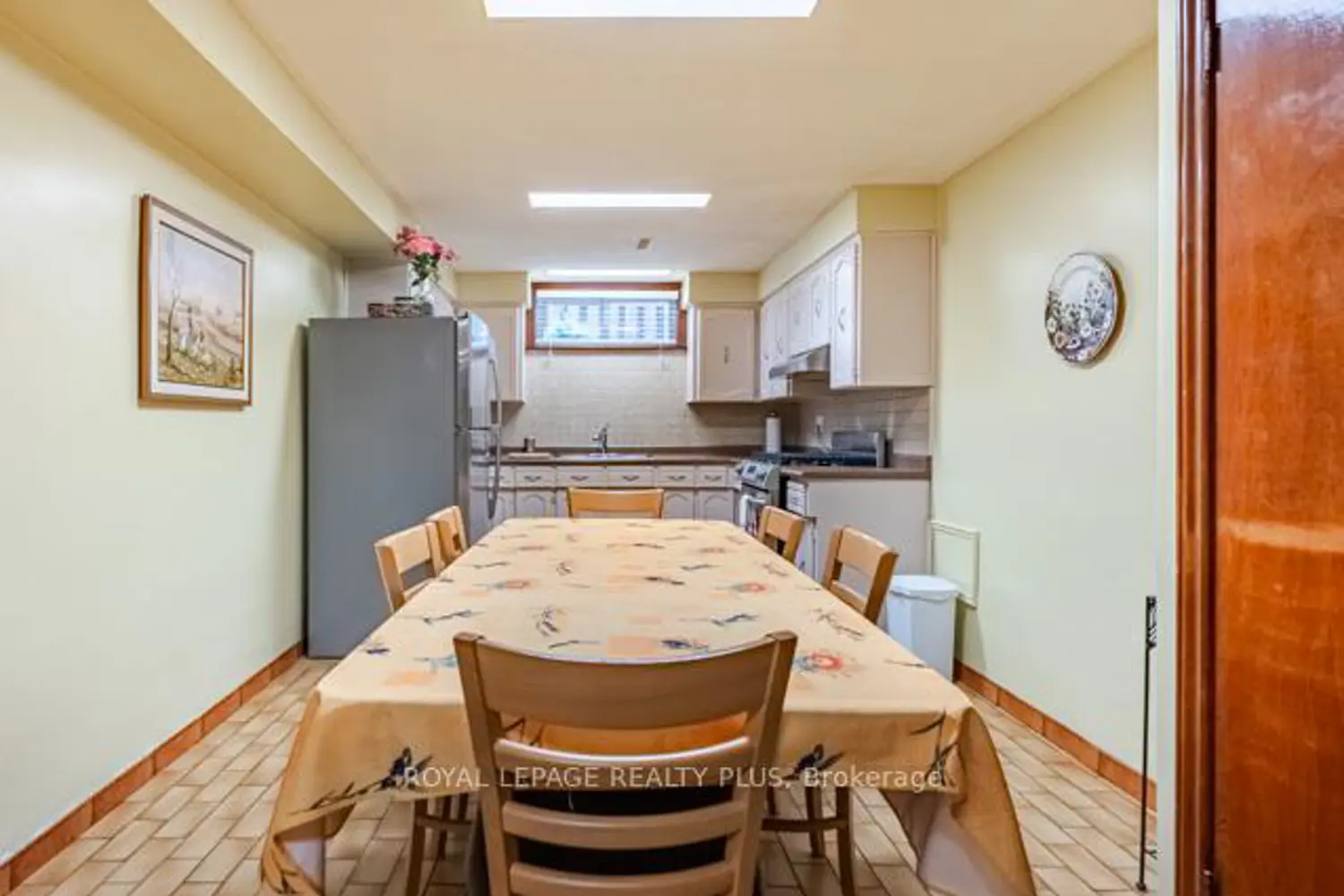Additional image 17 of 1400 Bough Beeches Boulevard