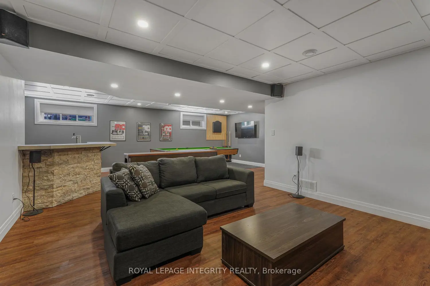 Additional image 16 of 400 Colmar Street