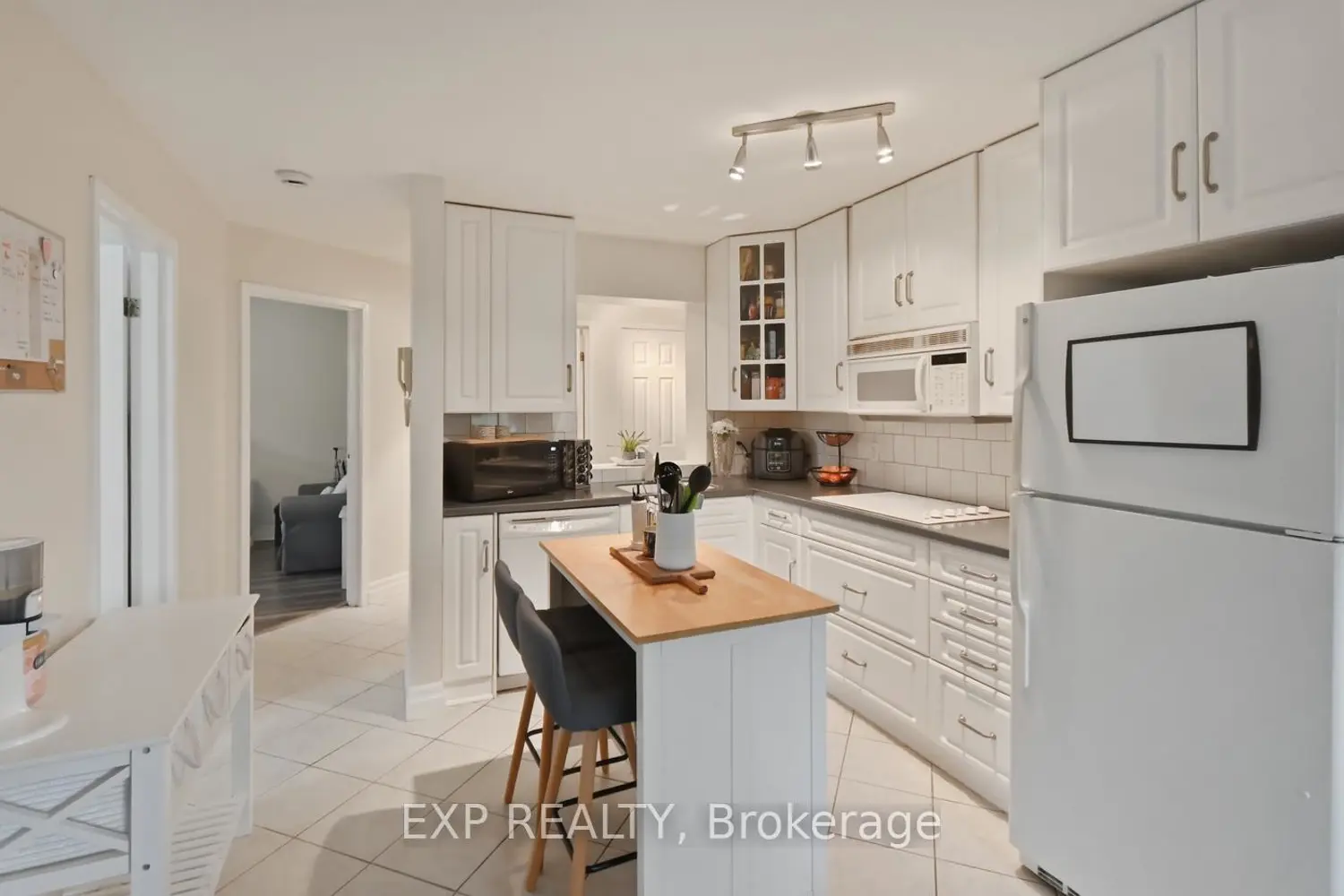 Additional image 12 of 78 Welland Street 303