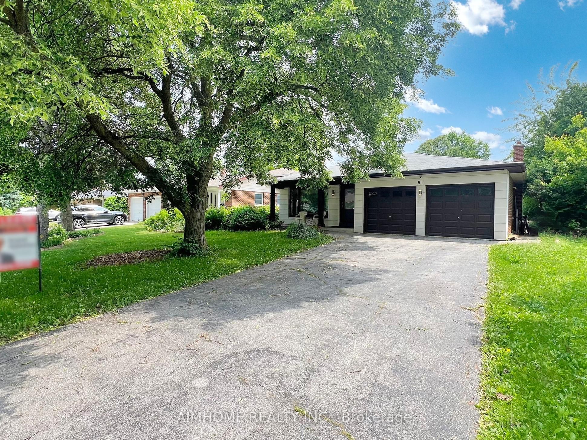 Lower L-51 Royal Orchard Boulevard, Markham, ON, L3T 3C7