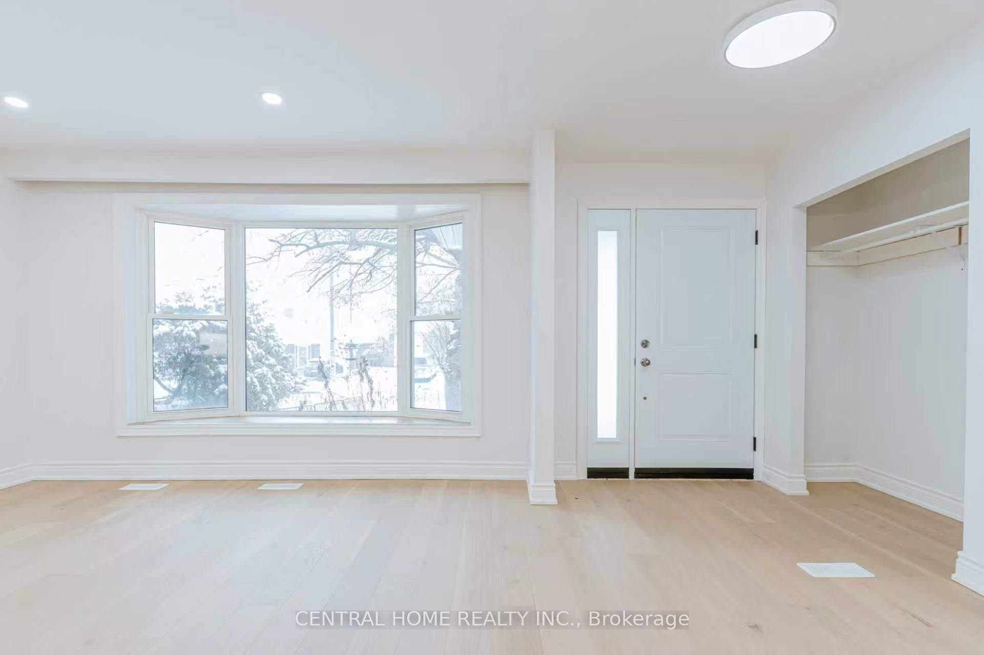 Additional image 4 of Main-47 Sherwood Forest Drive, Markham, ON, L3P 1P5