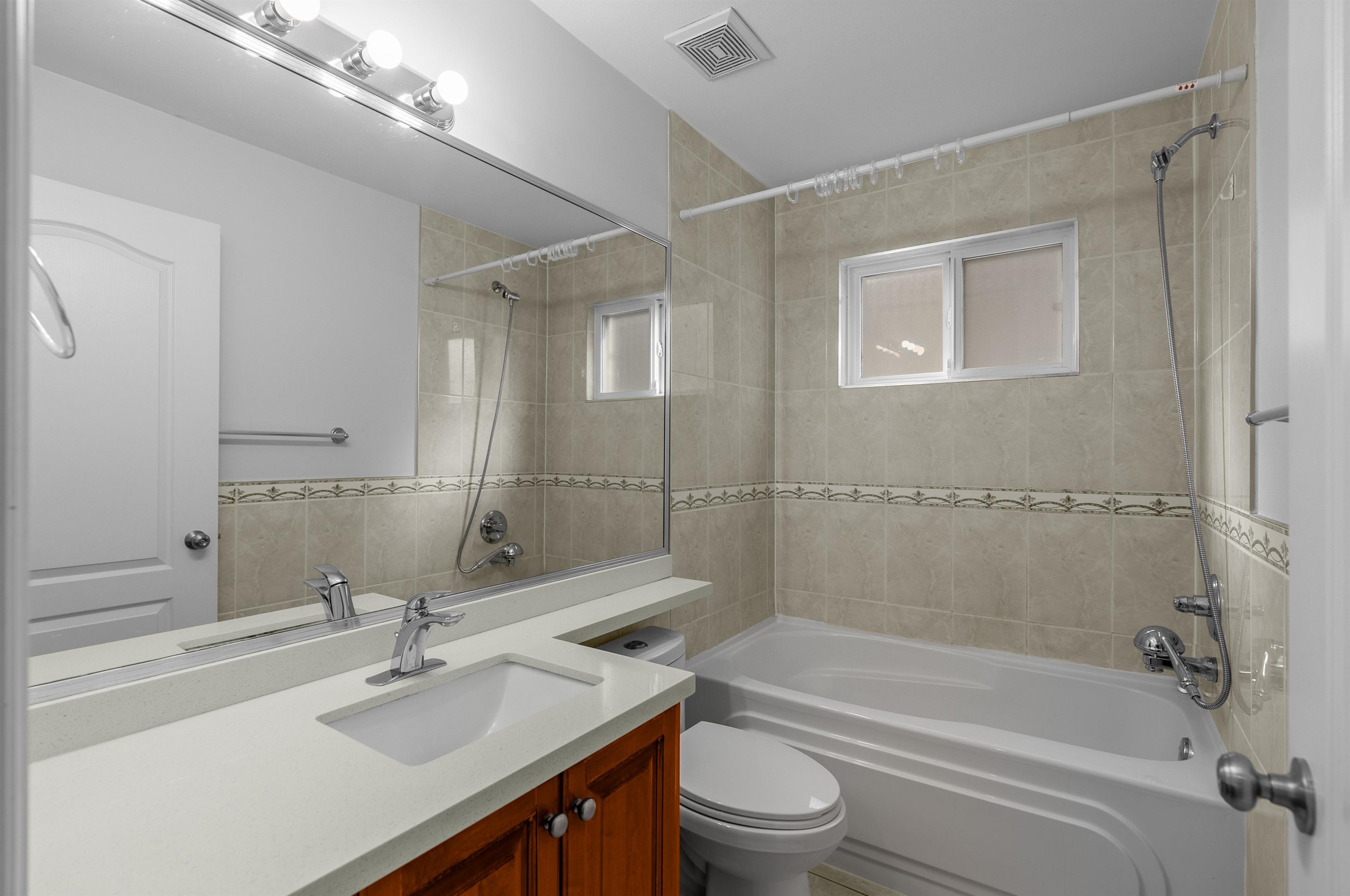 Additional image 6 of Lower-5227 Norfolk Street, Burnaby, BC, V5G 1G3