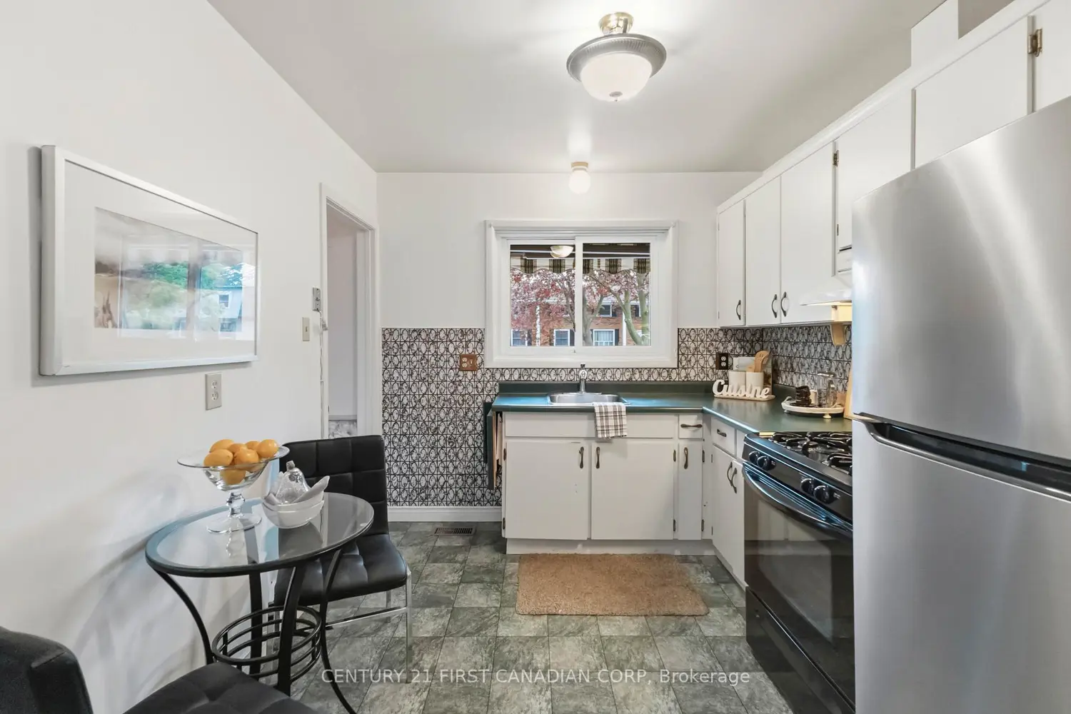 Additional image 7 of 685 Ladybrook Crescent