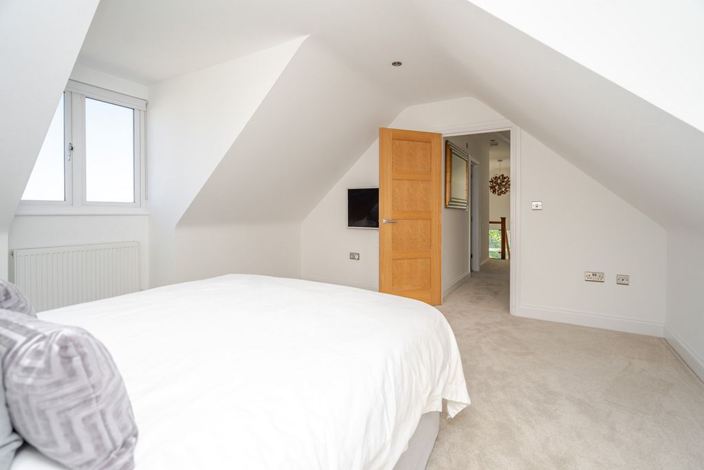 Additional image 40 of 6 bed detached house for saleOrchard Road, Pulloxhill, Bedford MK45