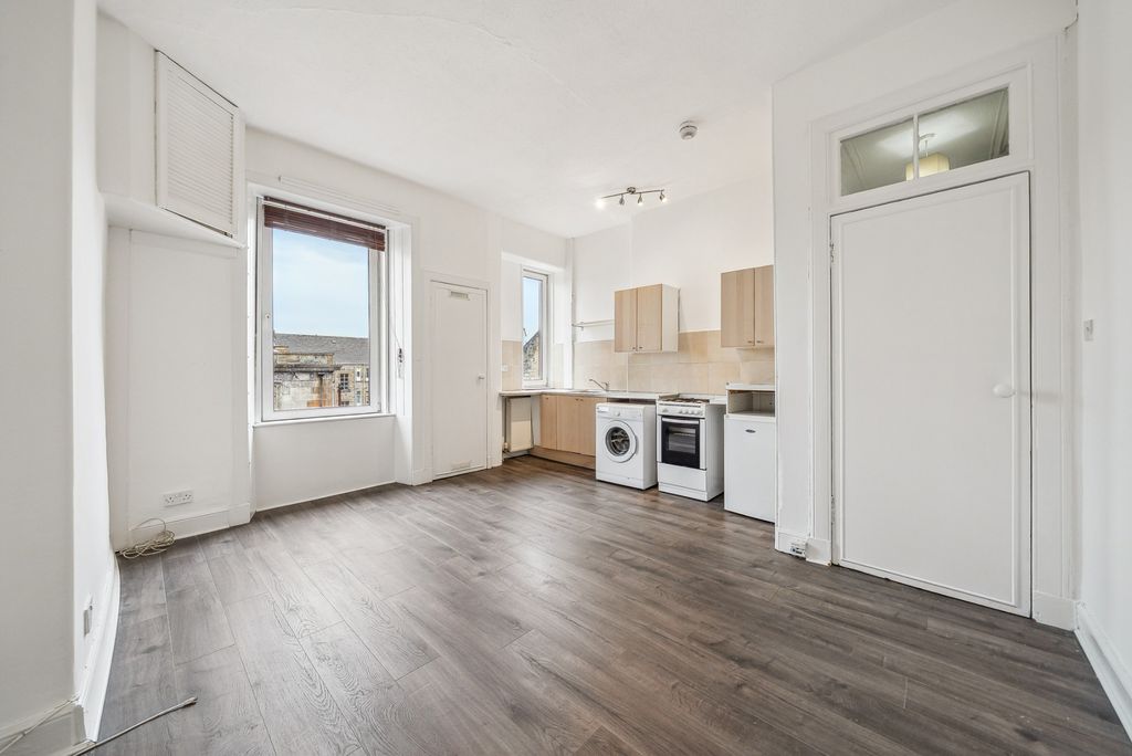 Additional image 2 of 1 bed flat to rentWilliamson Avenue, Dumbarton, Dunbartonshire G82