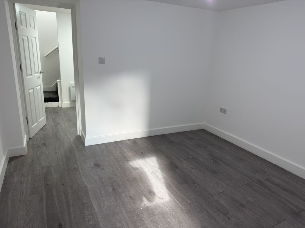 Additional image 12 of 1 bed flat to rentPicton Street, Maesteg CF34