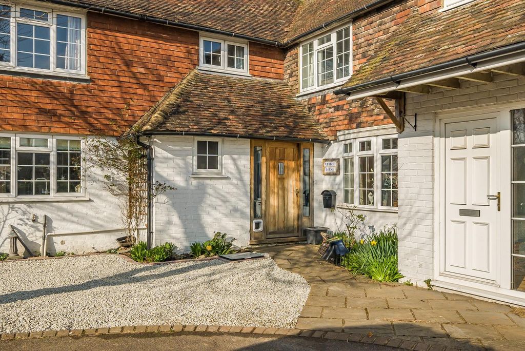 Additional image 22 of 5 bed detached house for saleUpper Vicarage Road, Kennington TN24