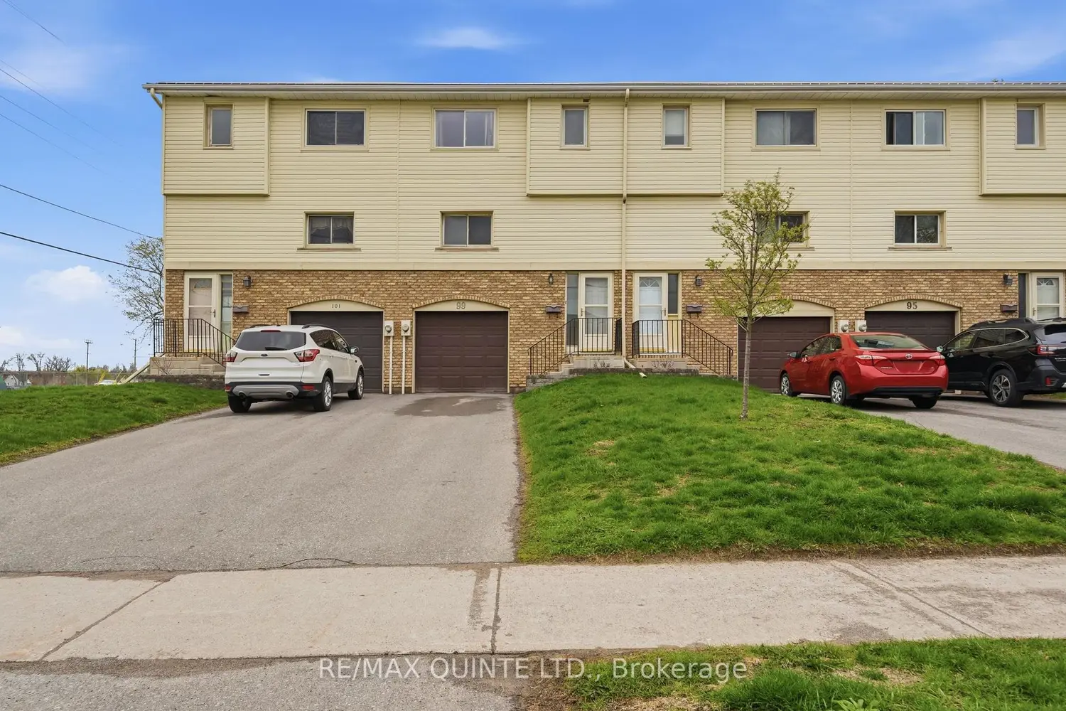 99 Dunnett Boulevard 2