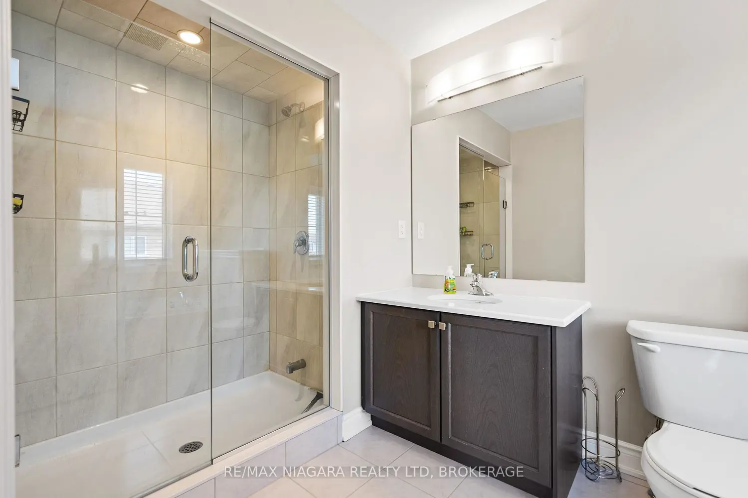 Additional image 9 of 7782 Dockweed Drive