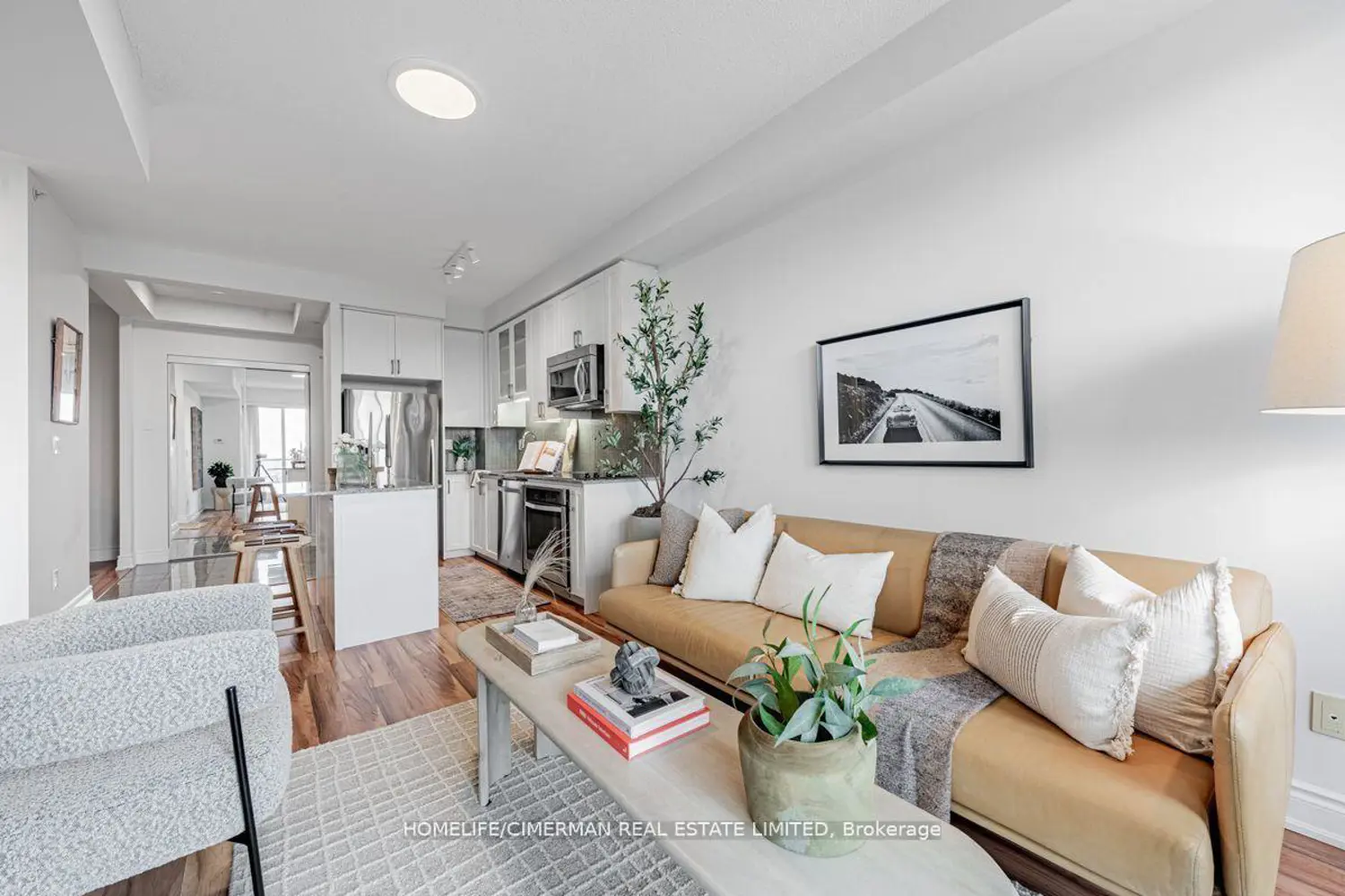 Additional image 12 of 9090 Yonge Street 1211B
