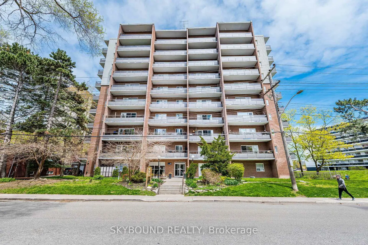15 Elizabeth Street 305