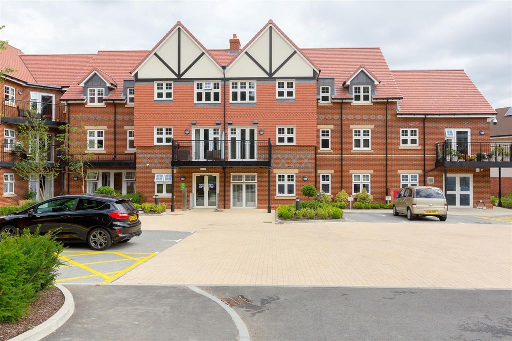Additional image 7 of 1 bed property to rentRutherford House Marple Lane, Buckinghamshire SL9