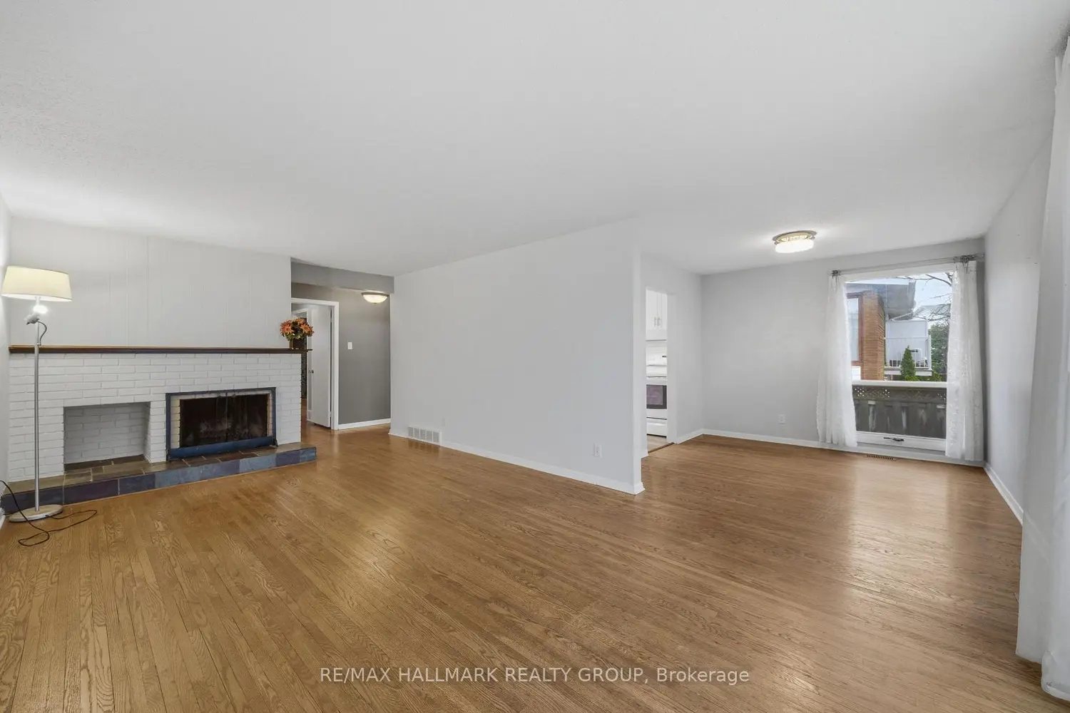 69 Woodmount Crescent photo 3