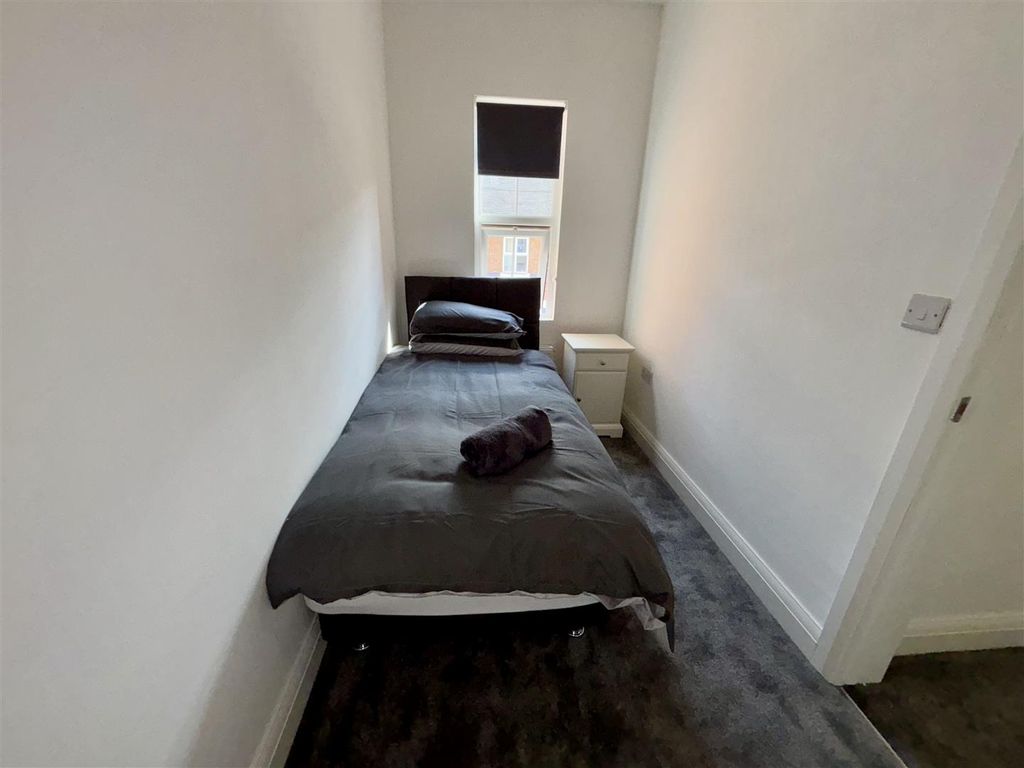 Additional image 3 of 2 bed flat to rentMarmion Street, Tamworth B79