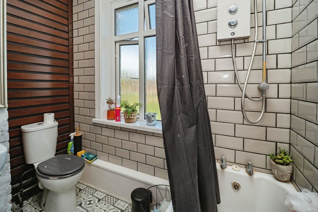 Additional image 6 of 2 bed terraced house for saleBradford Road, Weymouth DT4