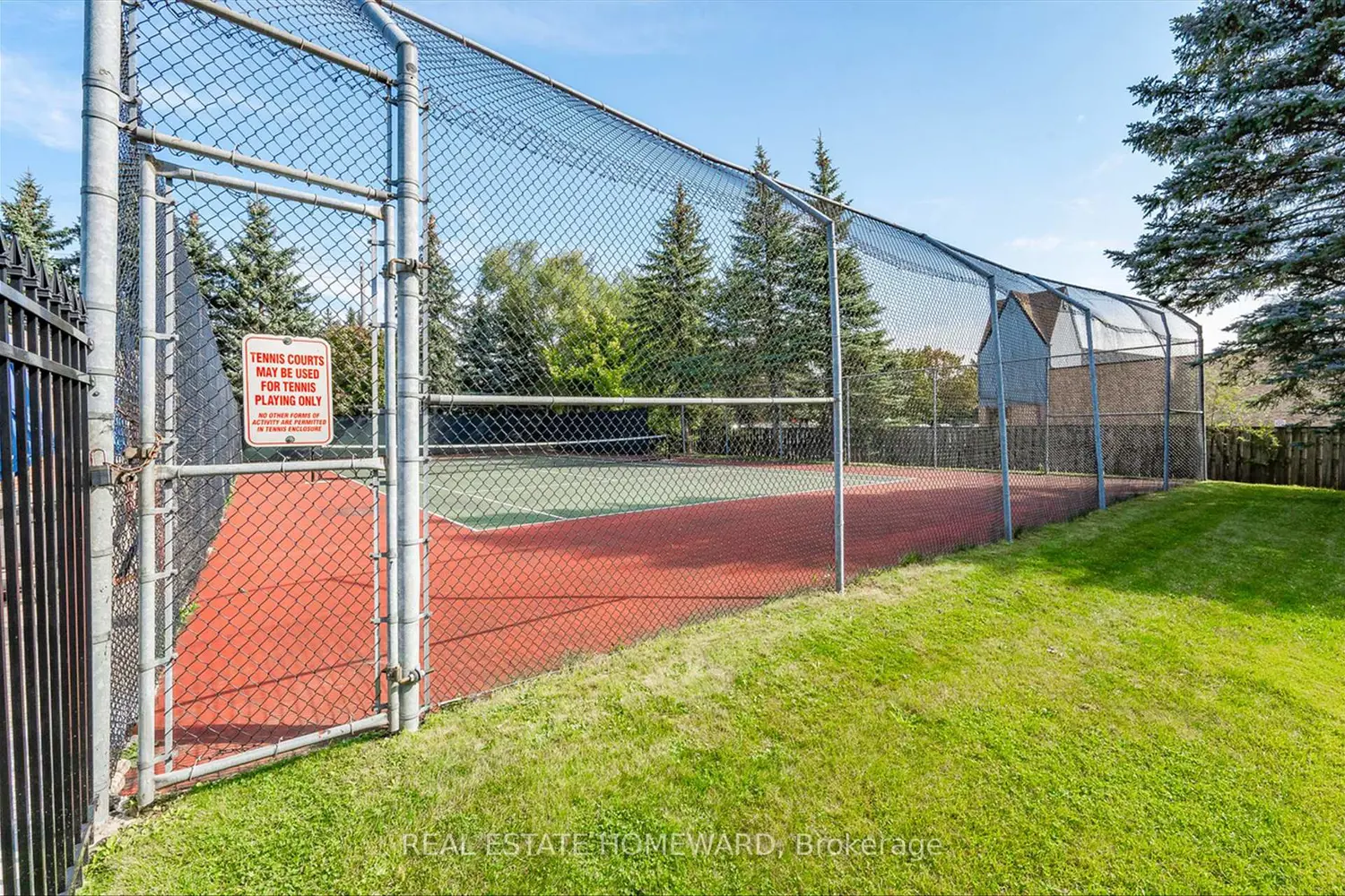 941 Gordon Street 50