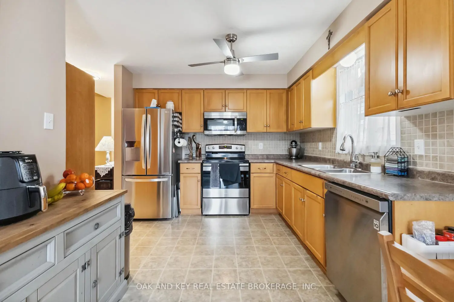 Additional image 7 of 576 Ridgeview Drive