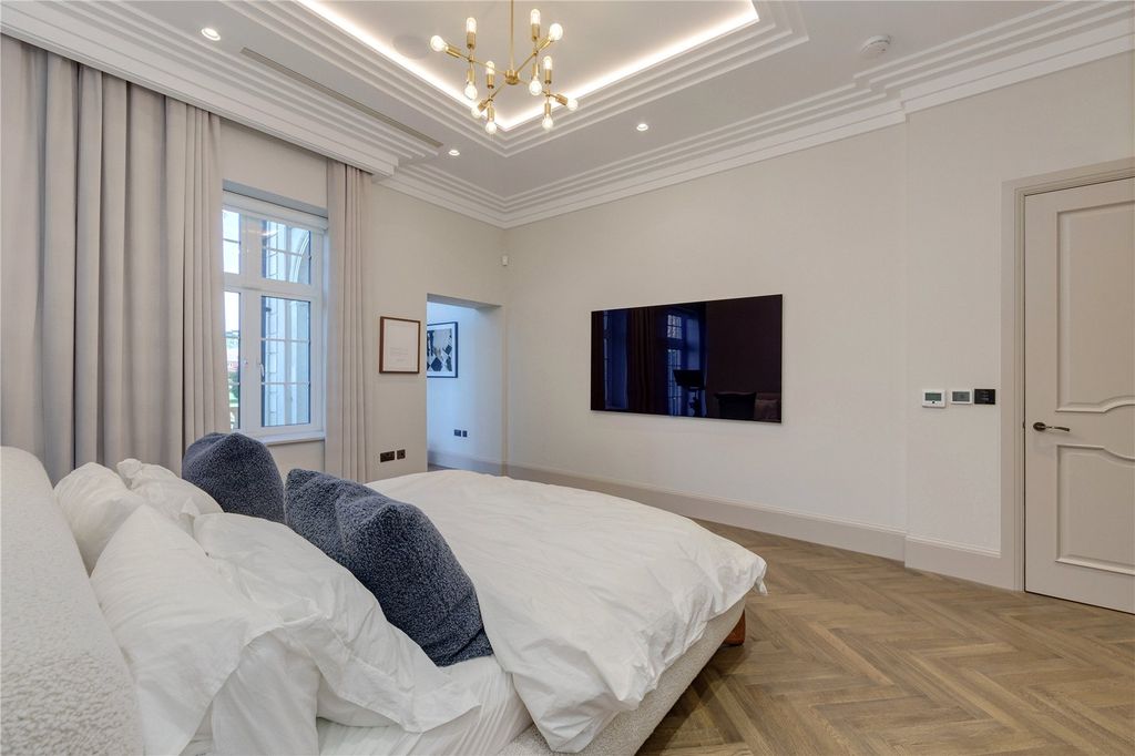 Additional image 19 of 2 bed flat for saleHanstead House, Bricket Wood, St Albans AL2