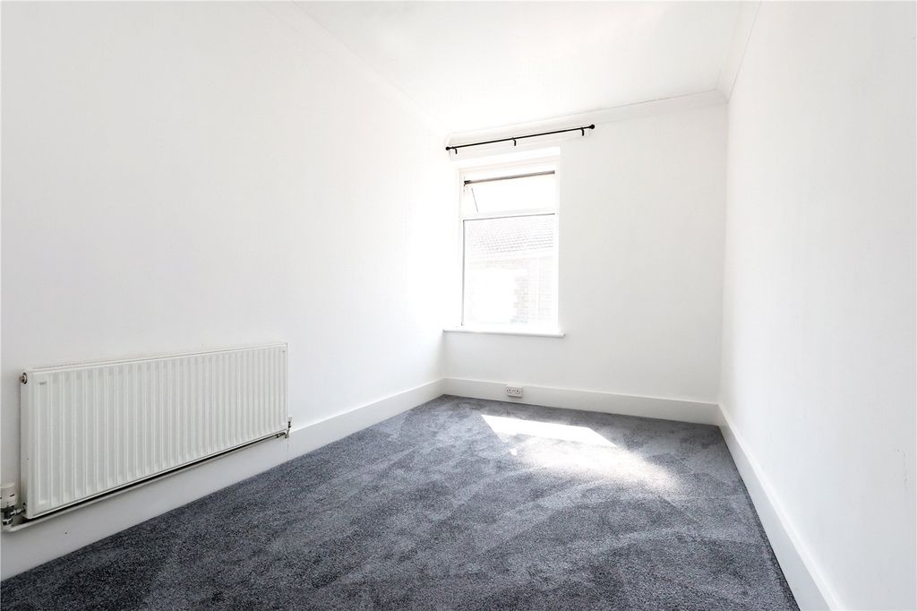 Additional image 12 of 3 bed flat to rentHigh Street, Tonypandy CF40