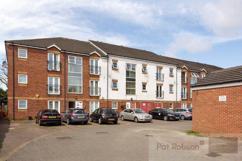 2 bed flat to rentThe Laurel, Evergreen Court, Cramlington, Northumberland NE23