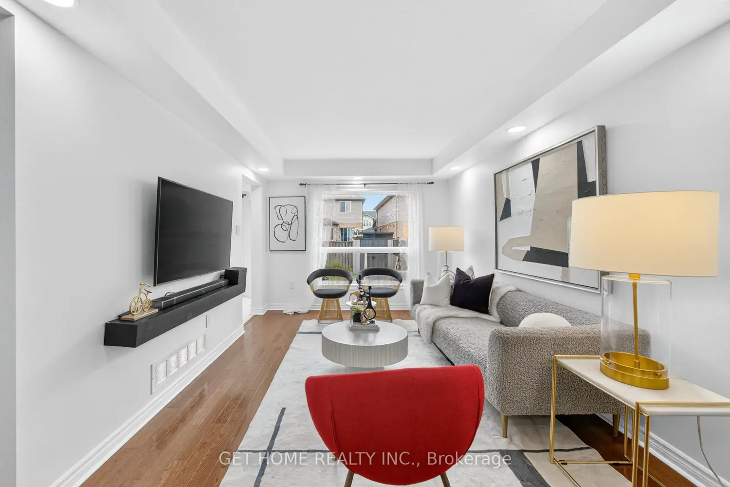 80 Wilkie Crescent photo 4