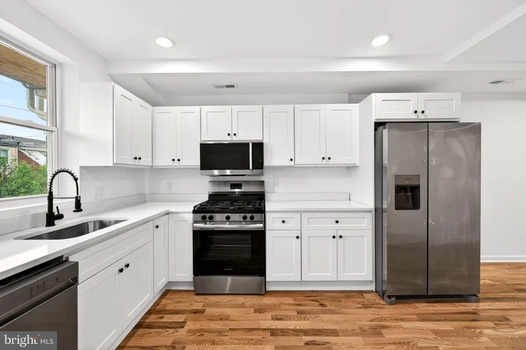 Additional image 11 of 310 S Newkirk Street, Baltimore, MD 21224