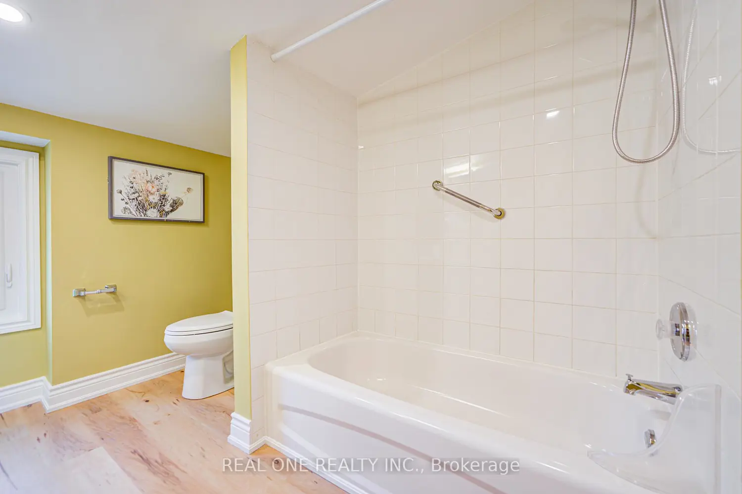 Additional image 13 of 4052 Saint James Avenue