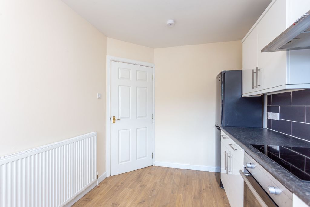 Additional image 2 of 2 bed flat to rentLindsay Gardens, Bathgate EH48