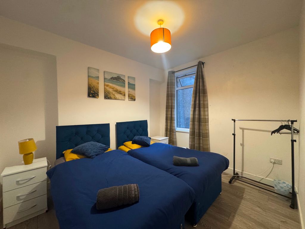 Additional image 4 of 4 bed terraced house to rentLeonard Street, Neath SA11