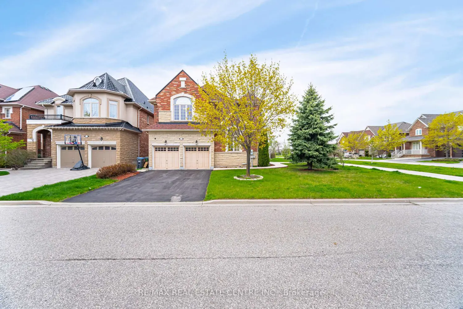 3401 Hideaway Place