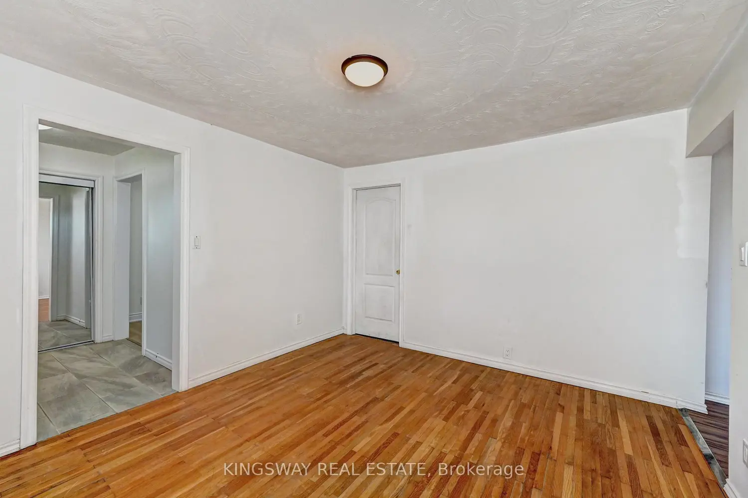 Additional image 16 of 2340 Fountain Street