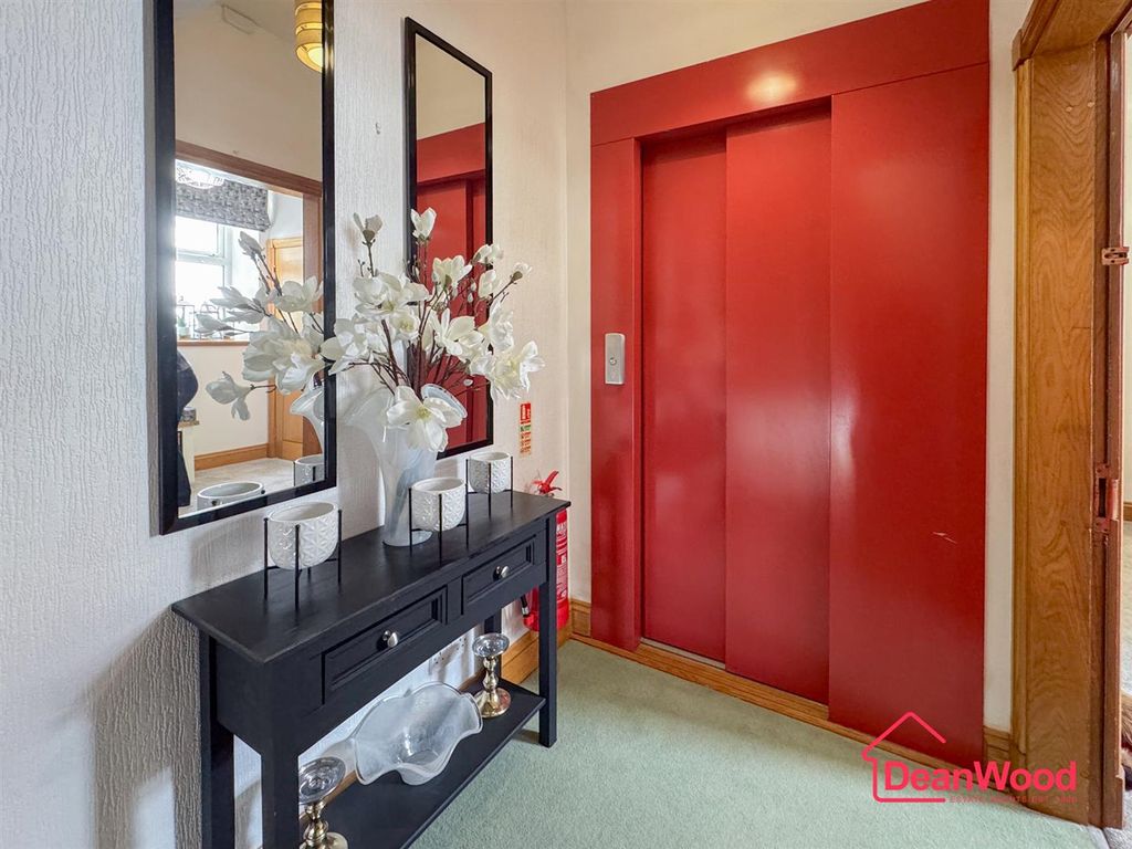 Additional image 2 of 2 bed flat for saleApartment 3, Palm Court, Douglas, Isle Of Man IM2