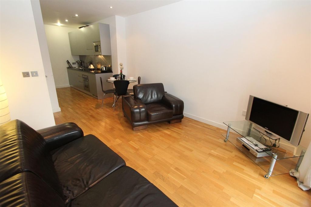 Additional image 3 of 1 bed flat to rentRoberts Wharf West Yorkshire, Leeds LS9
