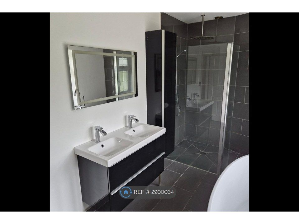 Additional image 4 of 4 bed detached house to rentHinckley Road, Nuneaton CV11