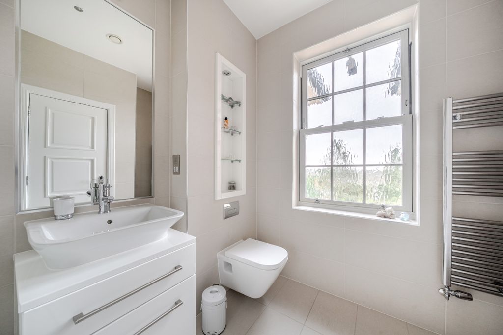 Additional image 26 of 5 bed detached house to rentPelling Hill, Old Windsor, Windsor SL4
