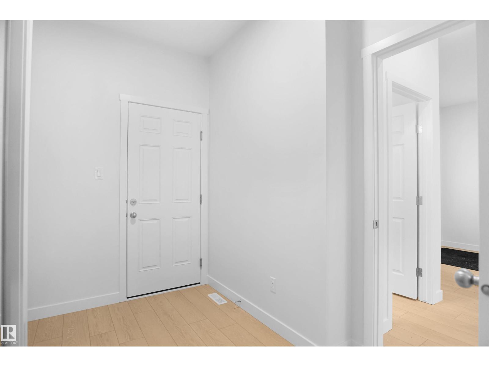 Additional image 5 of 6343 175 Avenue NW, Edmonton, AB, T5Y4B7