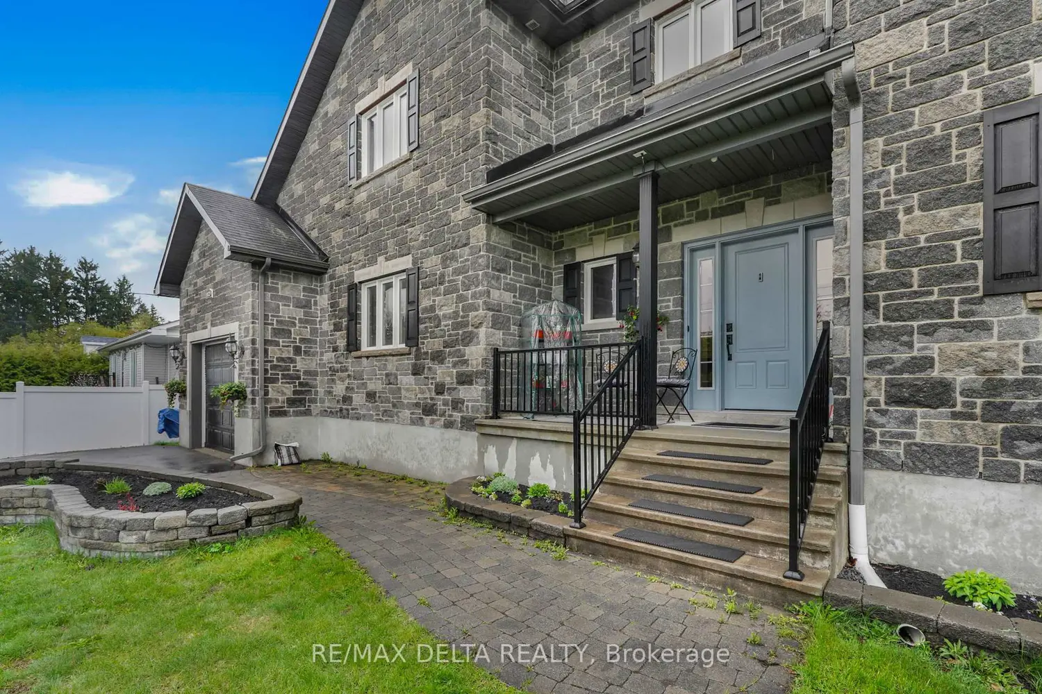 1820 Landry Road photo 2